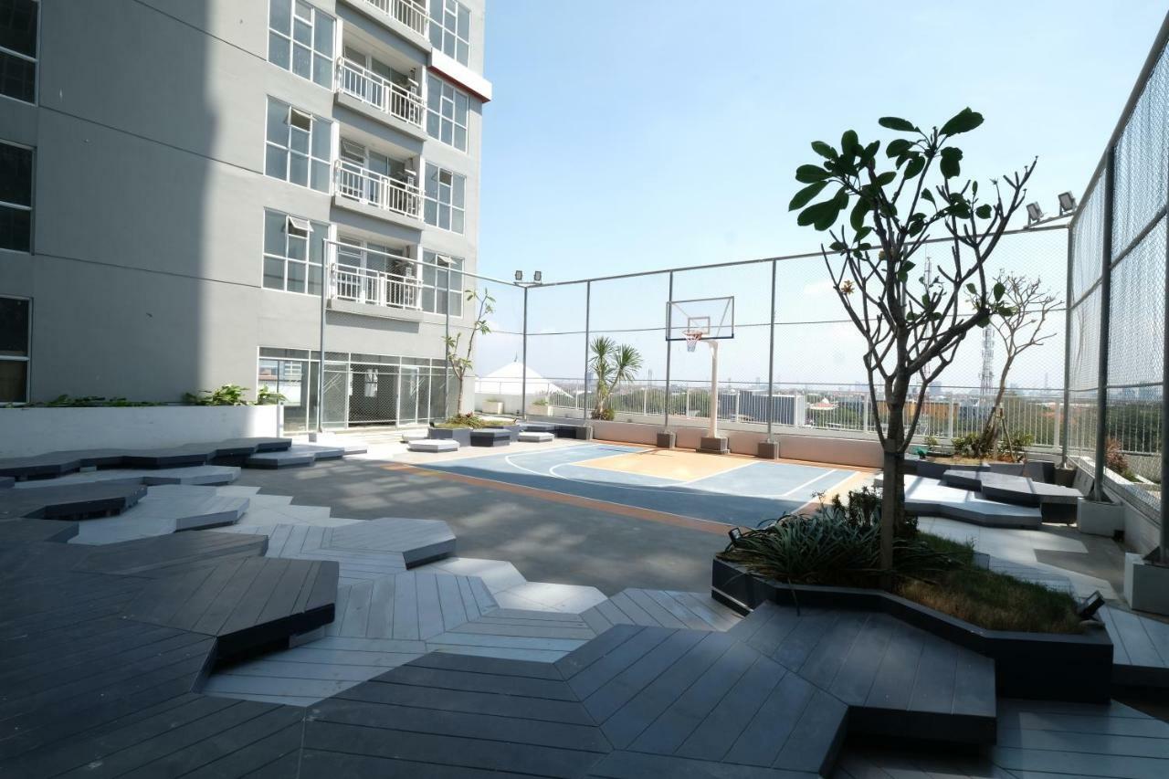 Collection O 15 Taman Melati Merr Surabaya Exterior foto